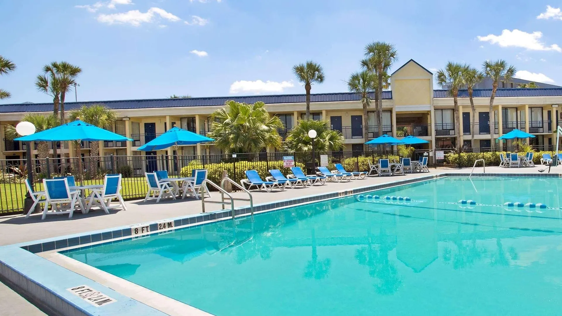 Hotel Days Inn By Wyndham Orlando Airport Florida Mall Williamsburg