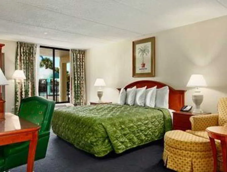 Days Inn By Wyndham Orlando Airport Florida Mall Williamsburg