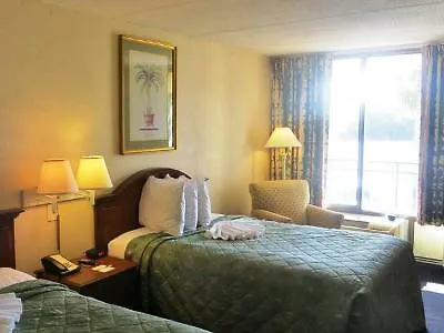 Days Inn By Wyndham Orlando Airport Florida Mall Williamsburg