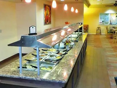 Hotel Days Inn By Wyndham Orlando Airport Florida Mall Williamsburg