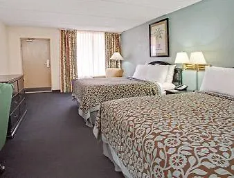 Days Inn By Wyndham Orlando Airport Florida Mall Williamsburg Hotel